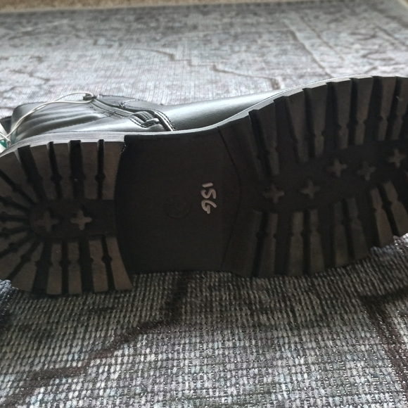 A New day - Picture 7 of 9